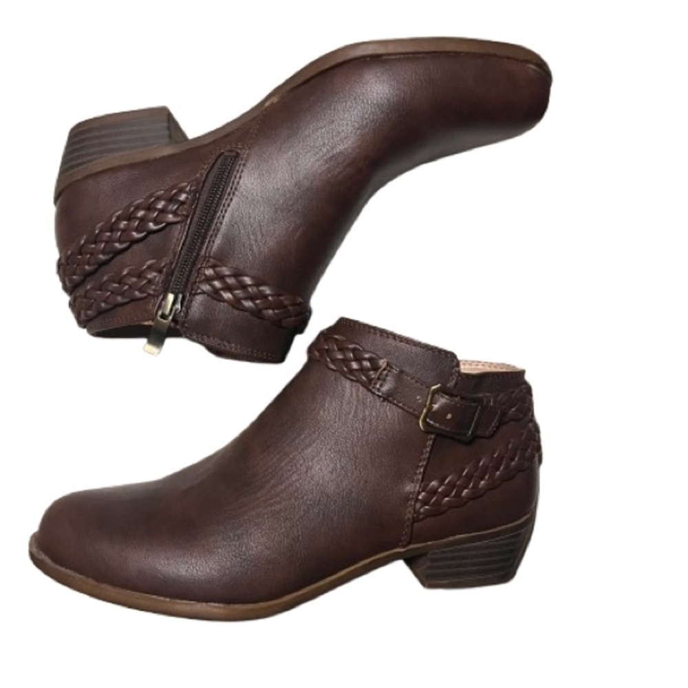Life Stride Dark Brown Adriana Ankle Boots with Braided Strap NWOT - Picture 5 of 6